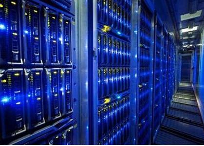 计算机室服务器与安全系统监控服务 核心支柱与守护者